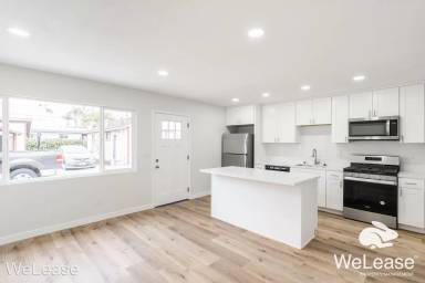 Main picture of 219 Holly St