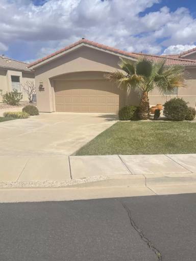 Main picture of 2598 W Laquinta Dr