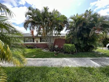 Main picture of 3006 NW 4th Ter