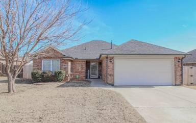 Main picture of 8000 Erryn Ln