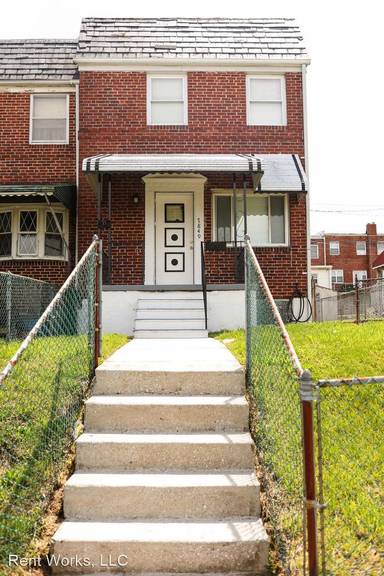 Main picture of 7833 E Baltimore St