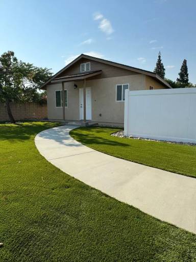 Main picture of 7420 Citrus Ave
