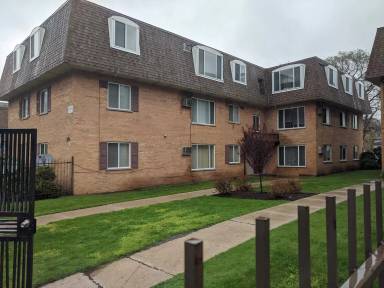 Main picture of 495-525 Madison Ave Apartments