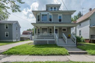 Main picture of 5426 16th Ave