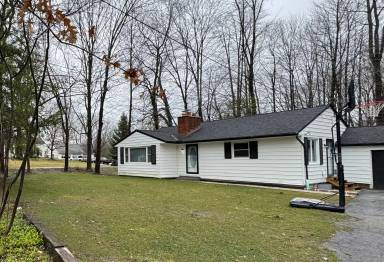 Main picture of 35180 Solon Rd