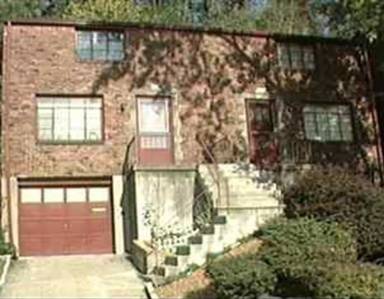 Main picture of 1403 Woodlawn Ave
