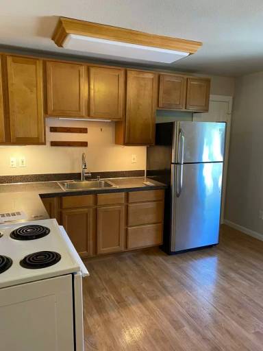 Main picture of 2021 S 8th St