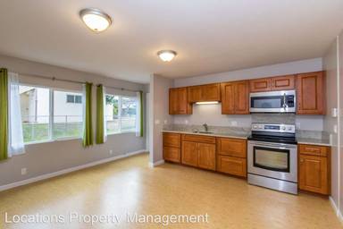 Main picture of 2438 10th Ave