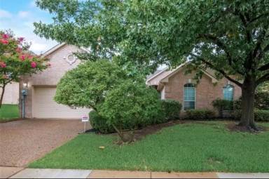 Main picture of 7918 Ruskin Cir
