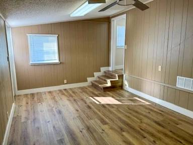 Main picture of 2112 Preskitt Rd