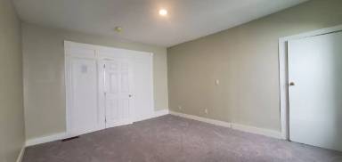 Main picture of 454 Riverside Ave