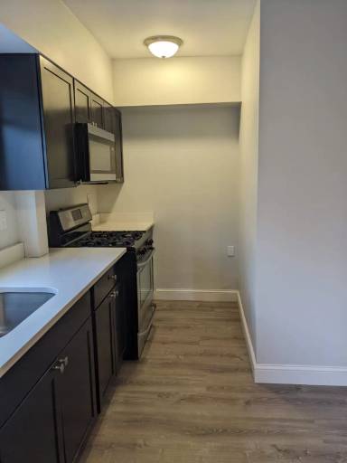 Main picture of 25 Moreland St