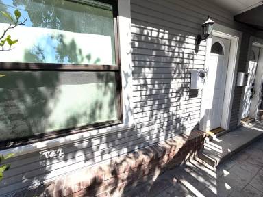 Main picture of 1614 18th St