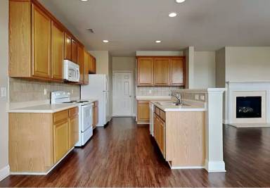 Main picture of 107 Grinnell Pl