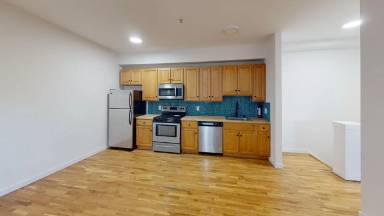 Main picture of 4001 Baring St