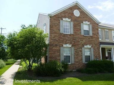 Main picture of 231 Springbrook Trl S