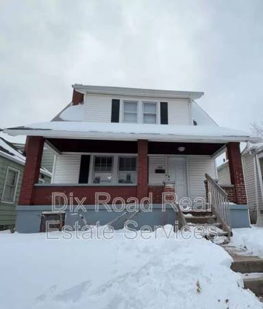 Main picture of 717 N D St