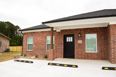 Main picture of 1628 Crosswood Court - 1628 Crosswood Court