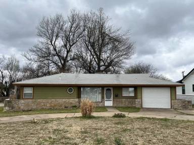 Main picture of 2244 N Denver Pl