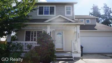 Main picture of 597 SW 1st Ave