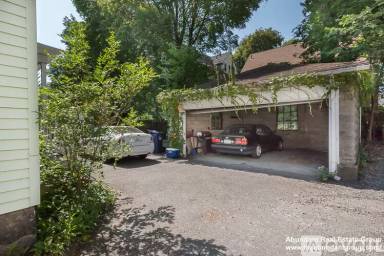 Main picture of 46-48 Hobson St