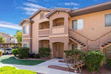 Main picture of Pebble Creek Village