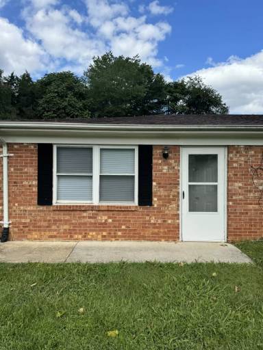 Main picture of 217 Bryant Rd