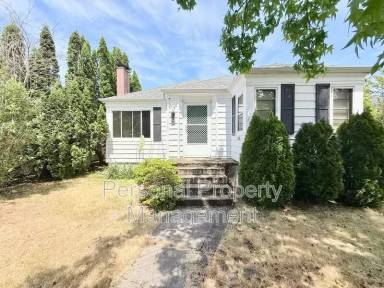 Main picture of 506 W 39th Street Vancouver, WA 98660