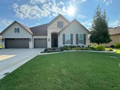 Main picture of 9717 Orangewood Trl