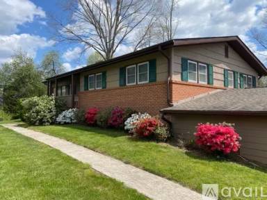 Main picture of 111 Clement Dr