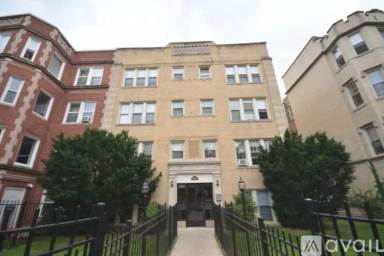 Main picture of 1421 W Farwell Ave