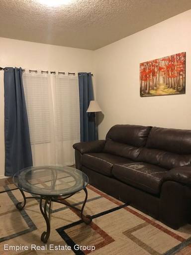 Main picture of 2318 N Desert Willow Ln