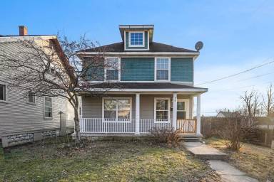 Main picture of 500 Highland St SE