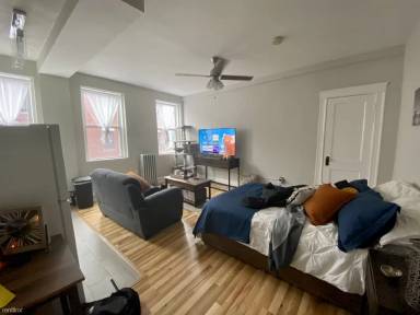 Main picture of 1173 Commonwealth Ave