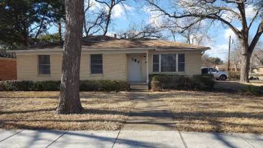 Main picture of 3301 Old Orchard Rd