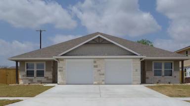Main picture of 1713 Castroville Trl