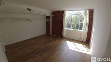 Main picture of 1211 Horn Ave