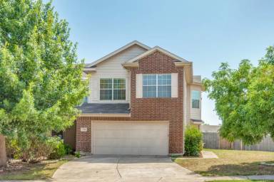 Main picture of 7500 Lazy Spur Blvd
