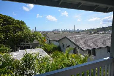 Main picture of 1751D 10th - Upstairs