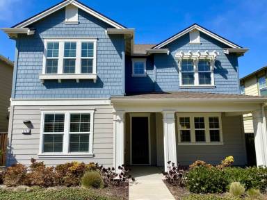 Main picture of 2703 Boardwalk Ave