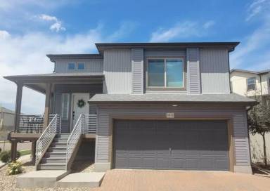Main picture of 5472 Danube St
