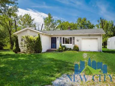 Main picture of 3551 2nd Ave