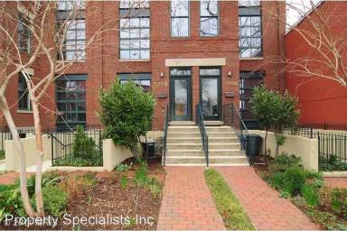 Main picture of 526 13th St SE