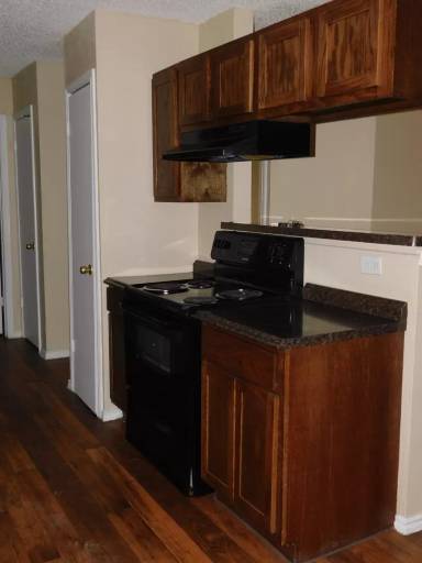 Main picture of Canyon Oaks Apartment Homes