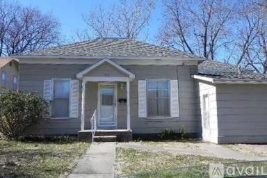 Main picture of 108 Glenwood St