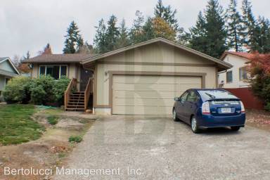 Main picture of 4864 Towhee Ct S