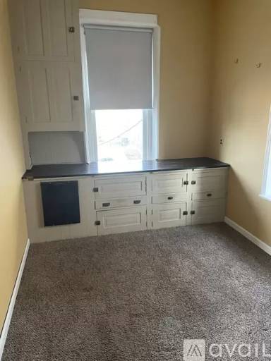 Main picture of 513 Front St
