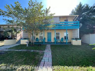 Main picture of 350 80th Ave