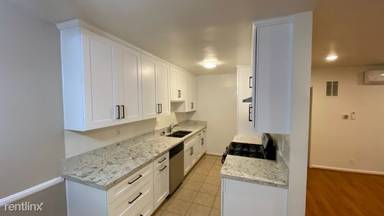 Main picture of 13423 Burbank Blvd