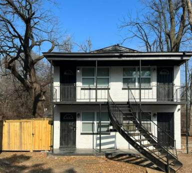 Main picture of 760 Richmond Ave